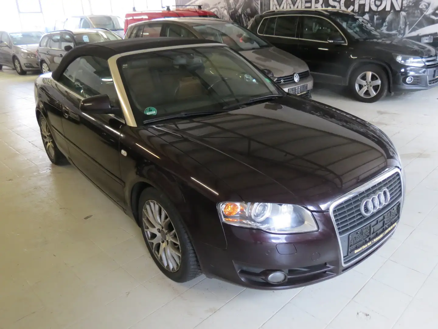 Audi A4 Cabriolet 2.0 TFSI multitronic Violett - 1