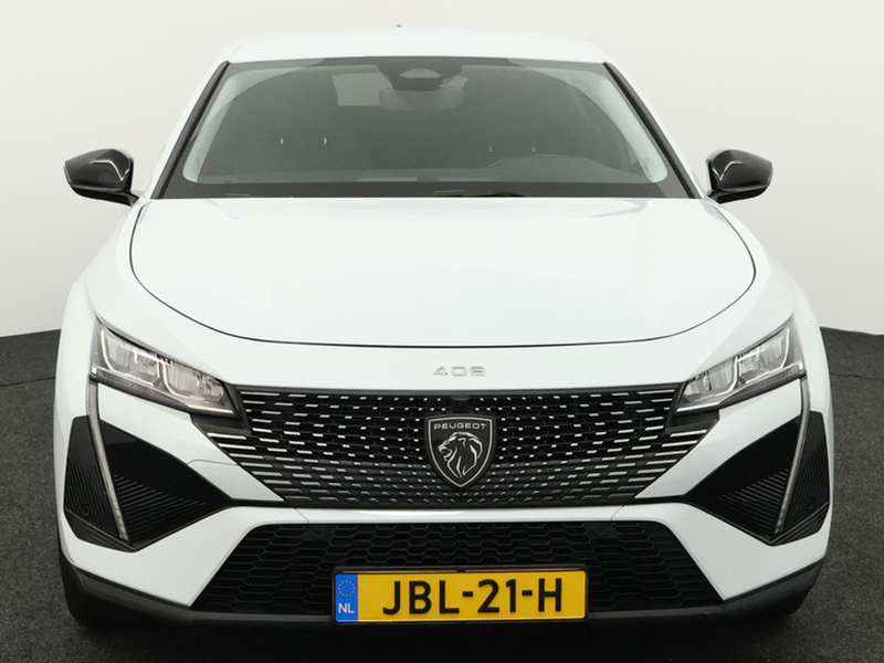 Peugeot 408 1.6 HYbrid Allure 180 EAT8 — photo 7