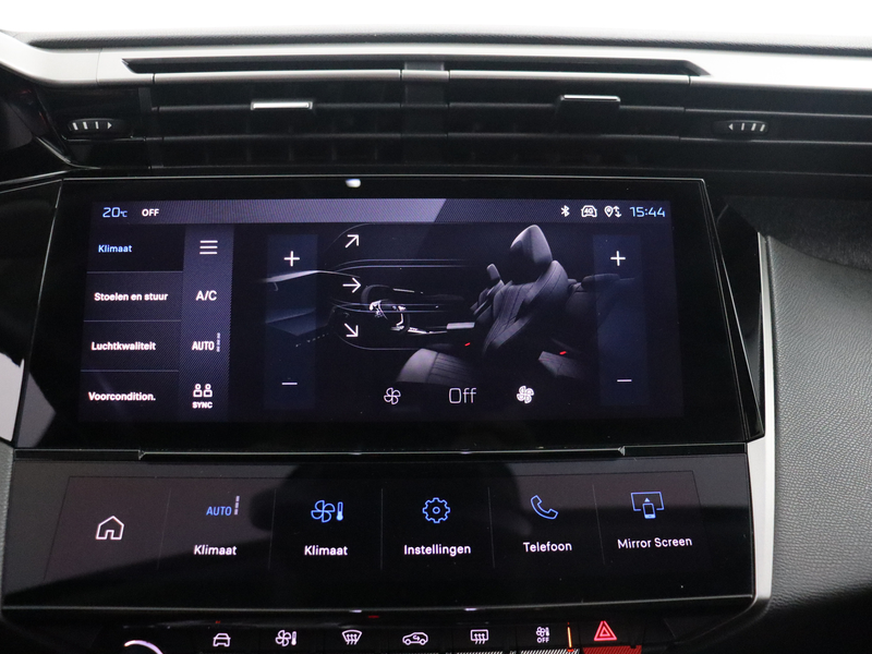 Peugeot 408 1.6 HYbrid Allure 180 EAT8 — photo 33