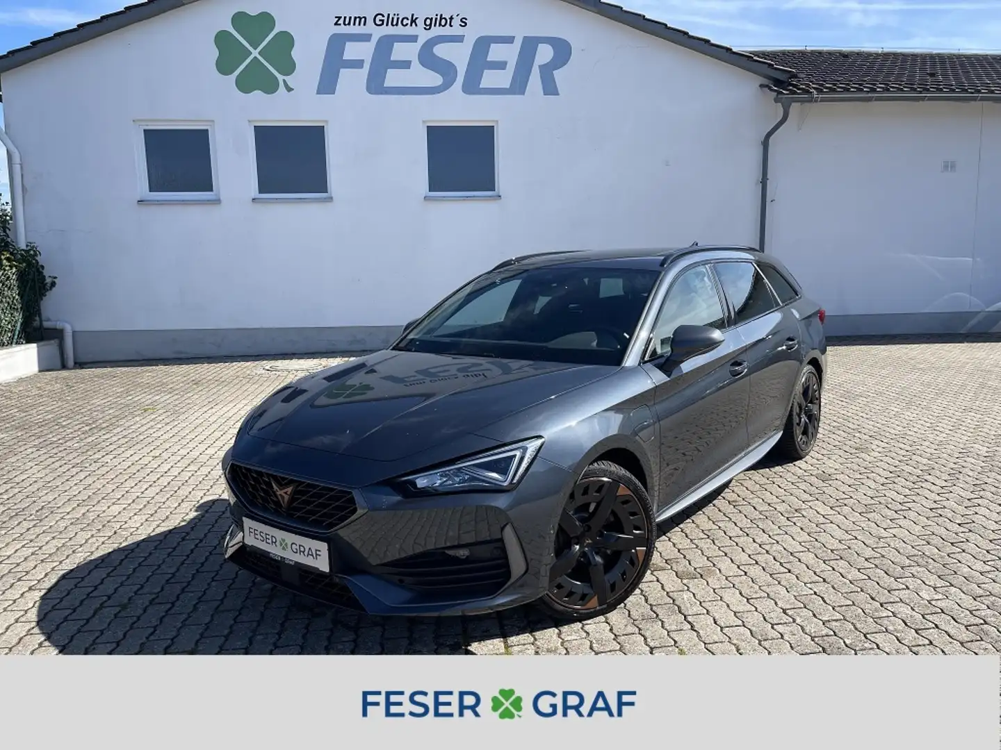 CUPRA Leon 1.4 e-Hybrid 19" ACC KAMERA PANO Grau - 1