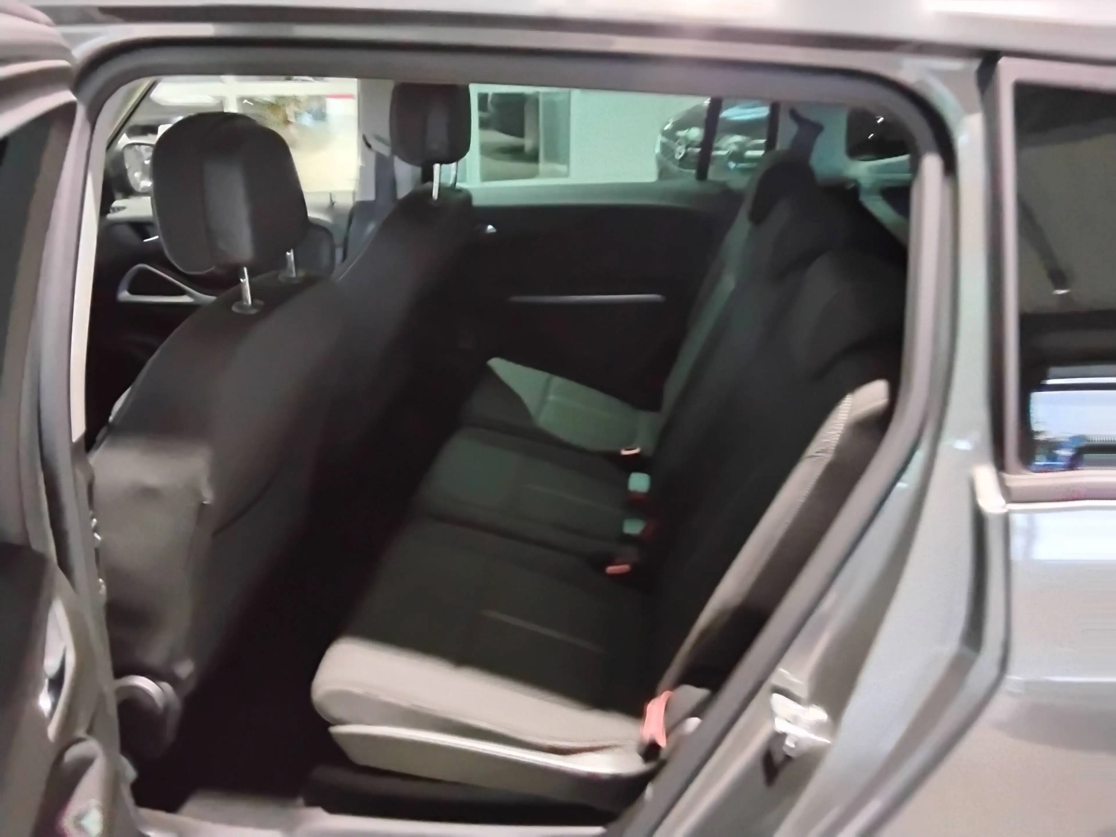 Opel Zafira Tourer wenig KM vom Opel Partner — photo 13