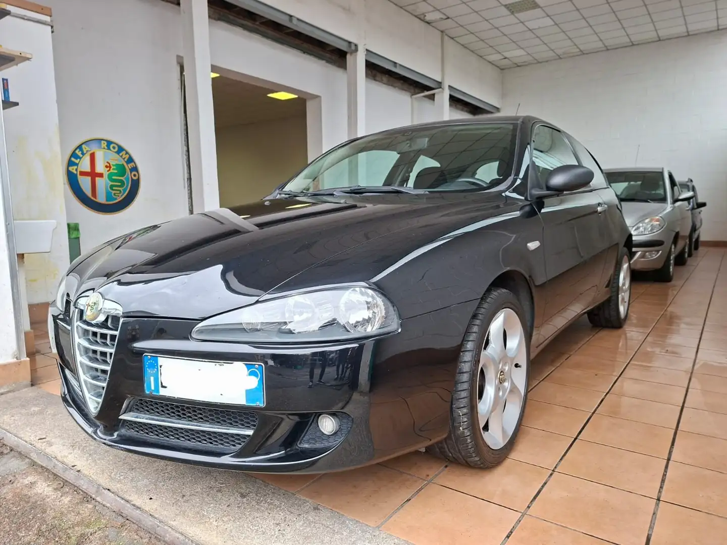 Alfa Romeo 147 147 3p 1.6 ts 16v BlackLine 105cv, adatta a neop. Black - 2