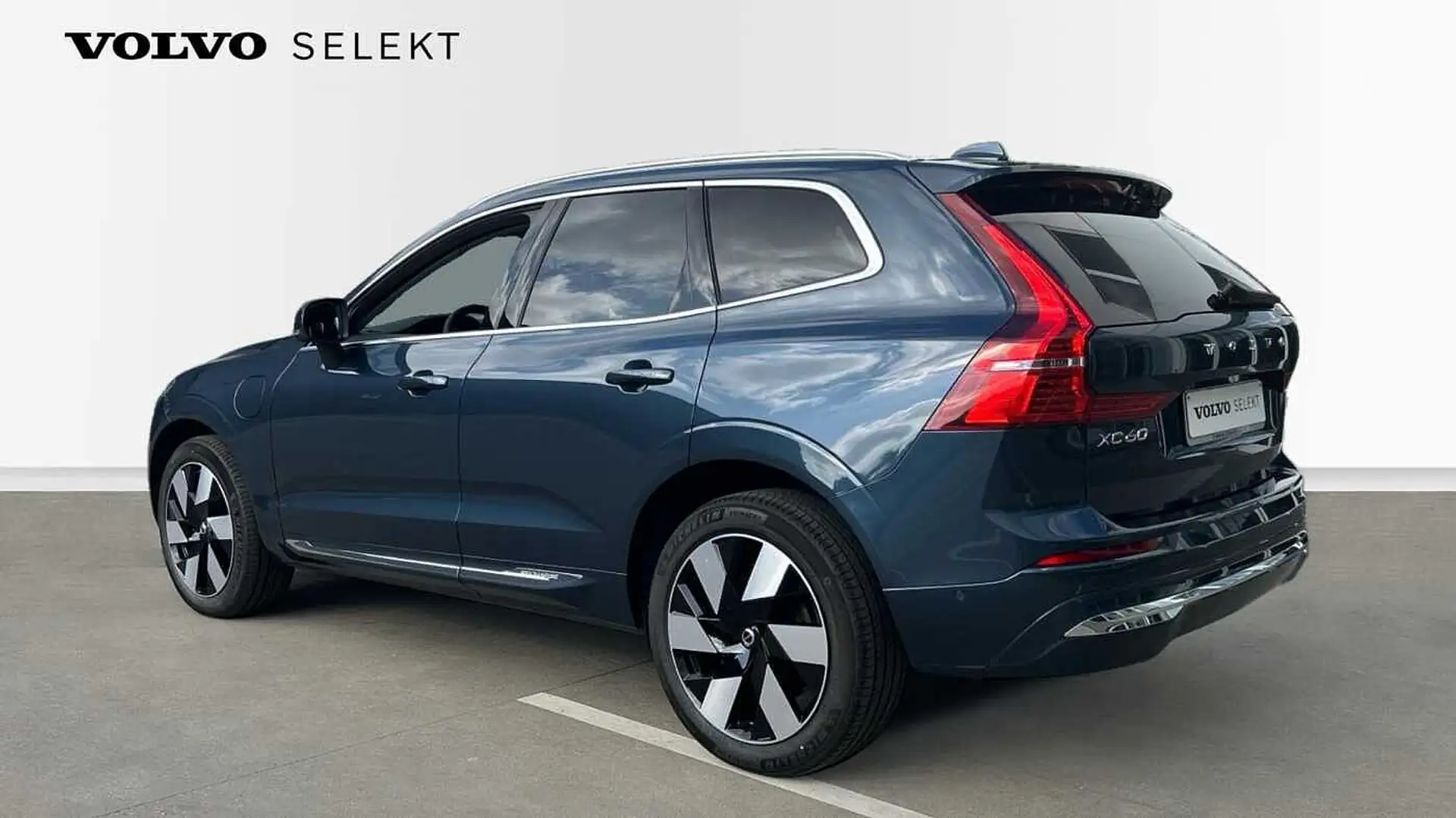 Volvo XC60 Recharge Plus, T8 AWD Plug-in Hybrid, Elektrisch/B Azul - 2