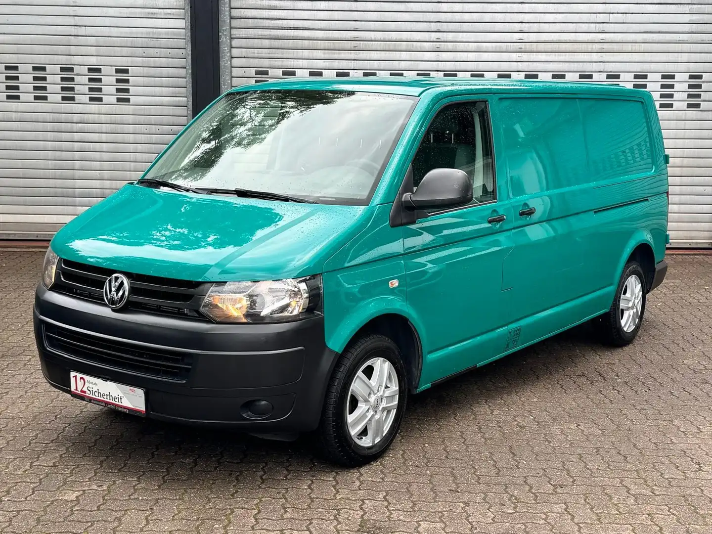 Volkswagen T5 Transporter Kasten-Kombi Kasten lang Grün - 2