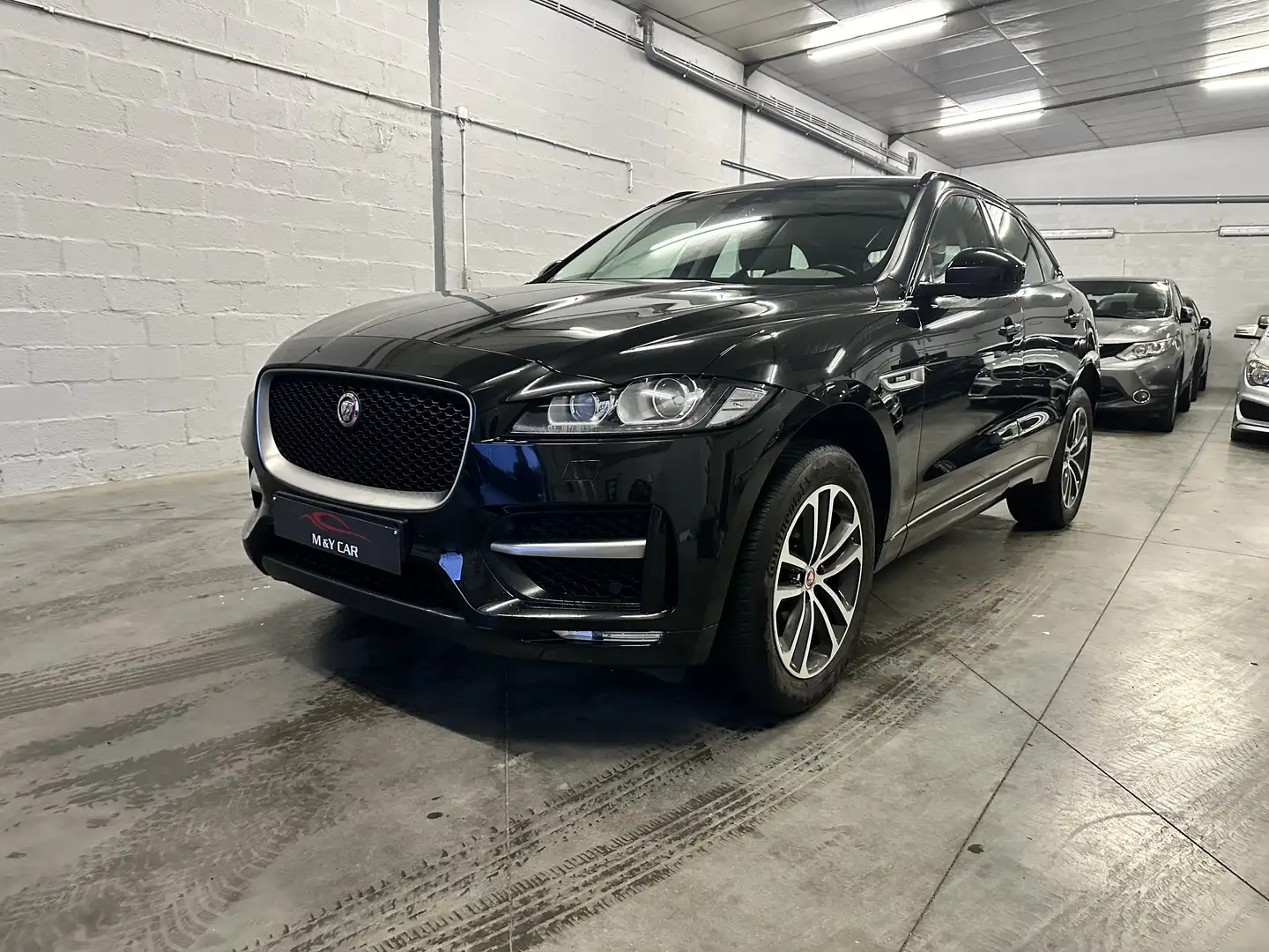 Jaguar F-Pace F-Pace 2.0 D AWD R-Sport (EU6.2) Noir - 2