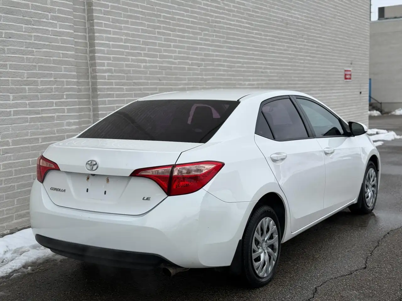 Toyota Corolla снимка Toyota Corolla