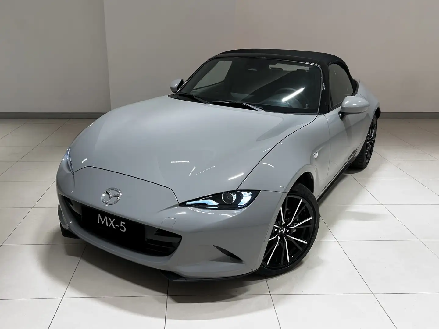 Mazda MX-5 2.0L Skyactiv-G Exclusive-Line Rosso - 2