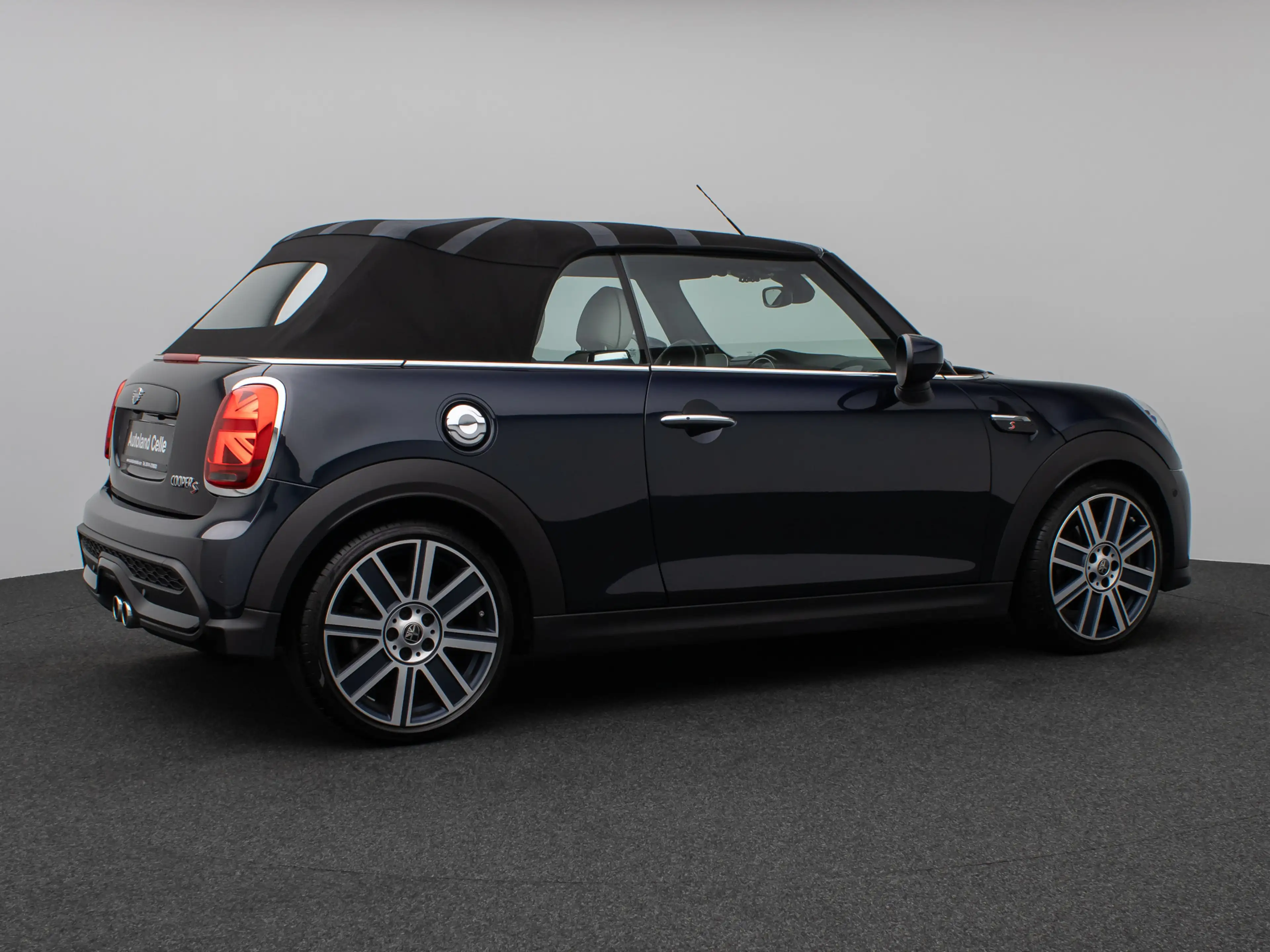 MINI Cooper S Cabrio MINI Yours Kamera HUD H K Voll — photo 6