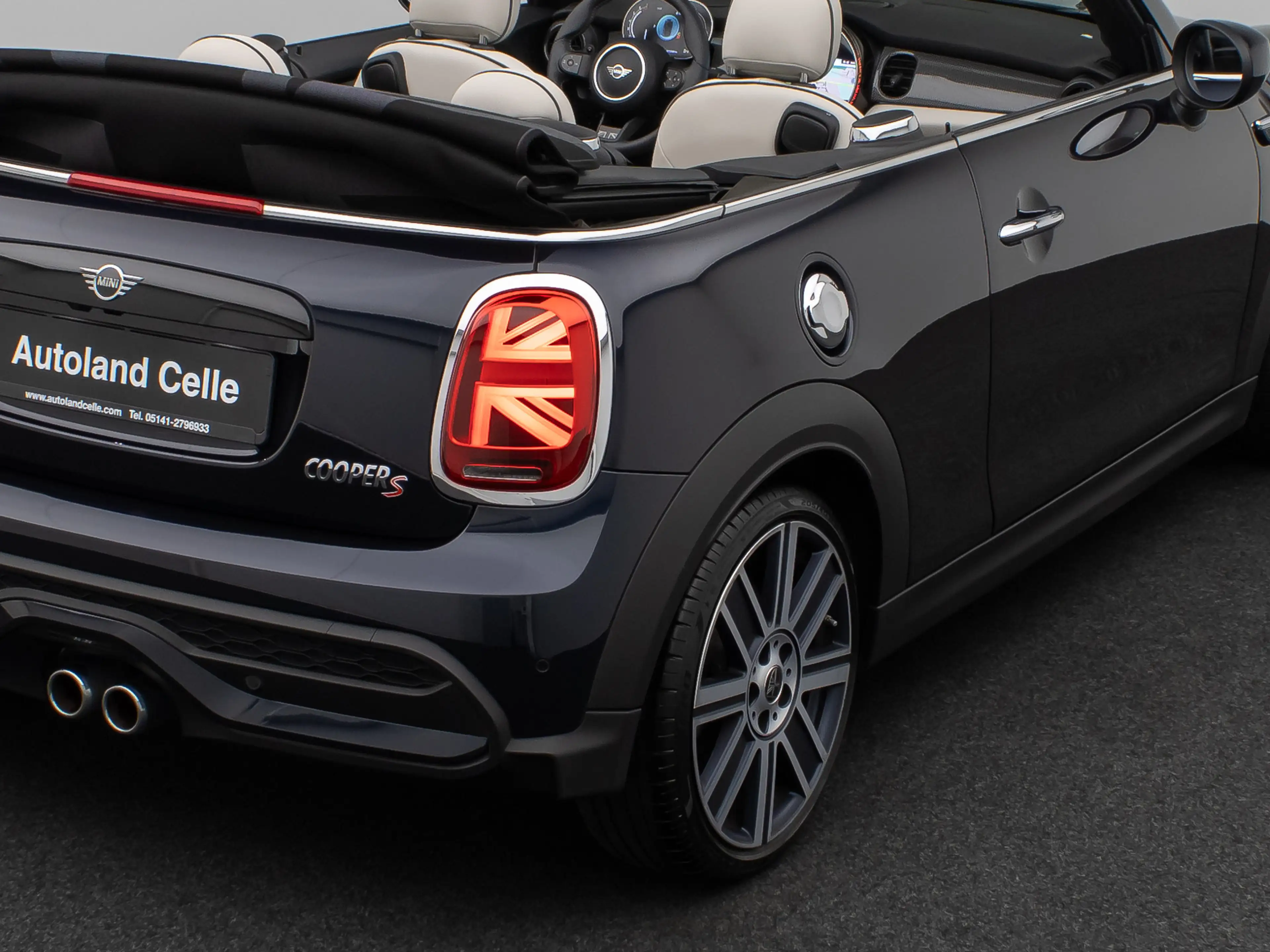 MINI Cooper S Cabrio MINI Yours Kamera HUD H K Voll — photo 15