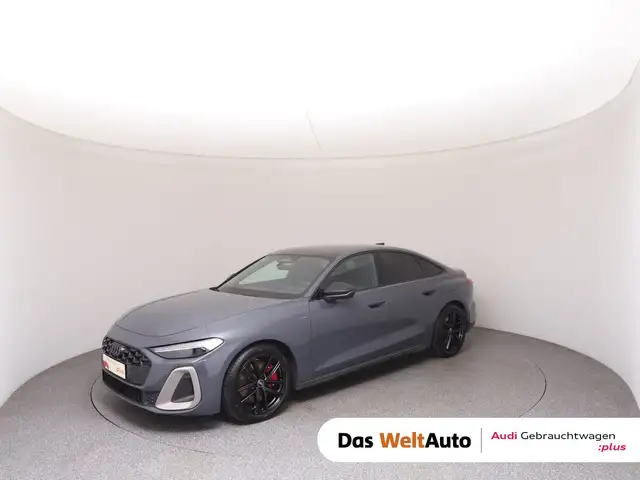 Audi A5 main image