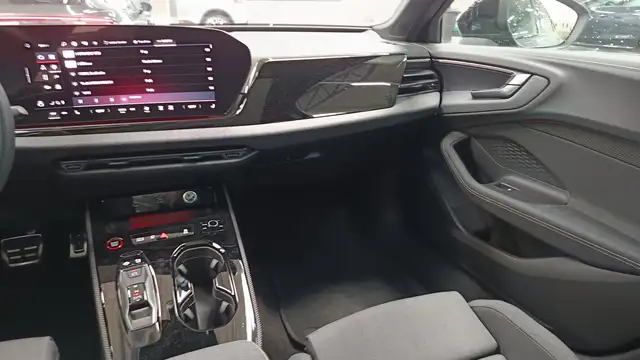 Audi A5 view 13