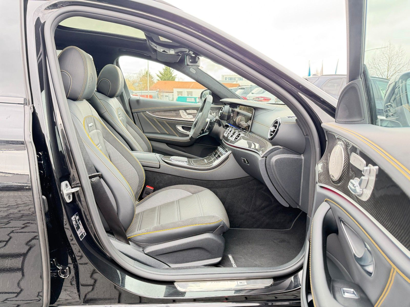 Mercedes-Benz E 63 AMG E63S*AMG*4M*EXCLUSIVE*360°ACC*HUD*AHK*LED*DAB* — photo 14