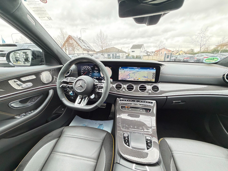 Mercedes-Benz E 63 AMG E63S*AMG*4M*EXCLUSIVE*360°ACC*HUD*AHK*LED*DAB* — photo 2