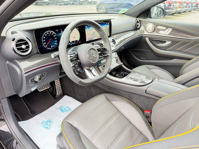 Mercedes-Benz E 63 AMG E63S*AMG*4M*EXCLUSIVE*360°ACC*HUD*AHK*LED*DAB* — photo 6