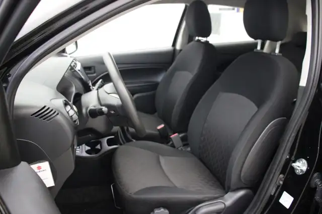 Mitsubishi Space Star view 9