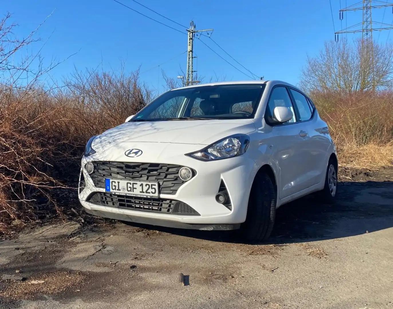 Hyundai i10 1.0 Select Weiß - 1