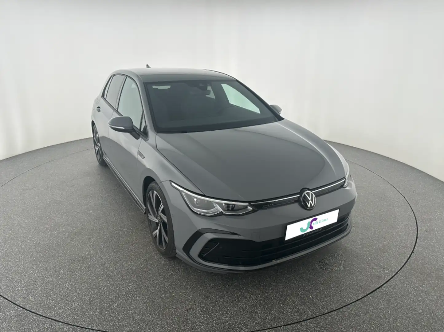 Volkswagen Golf R-Line 1.5 eTSI DSG Grau - 2