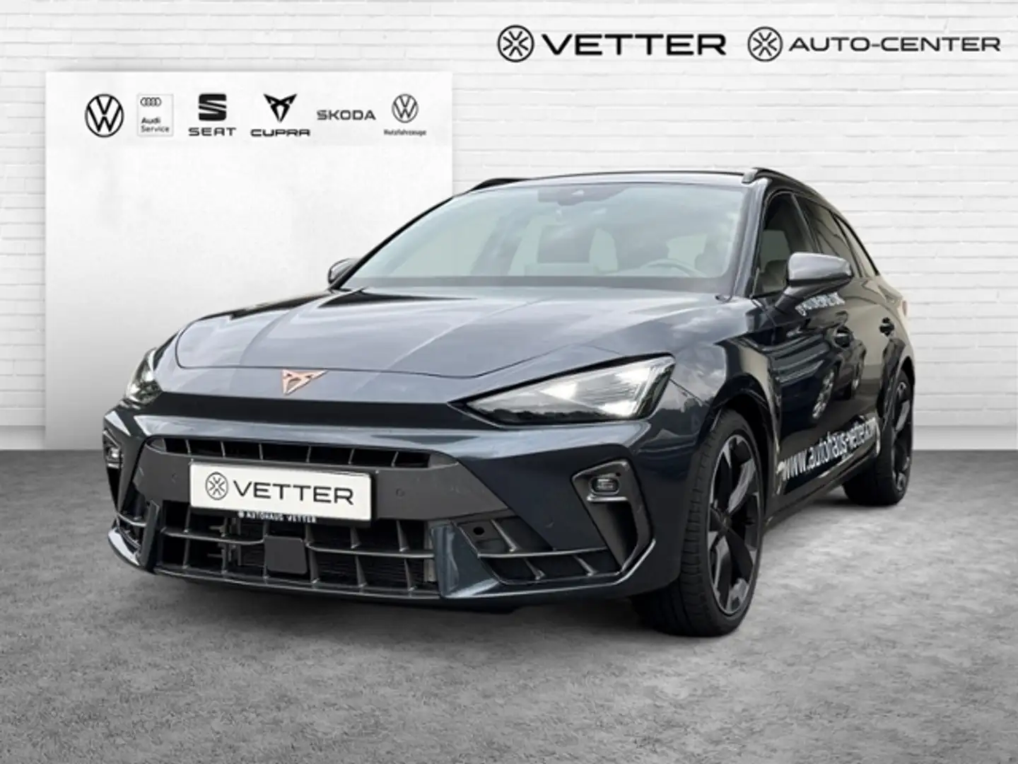 CUPRA Leon Sportstourer 2,0 TDI DSG Tiptronic KLIMA LED NAVI Grau - 1
