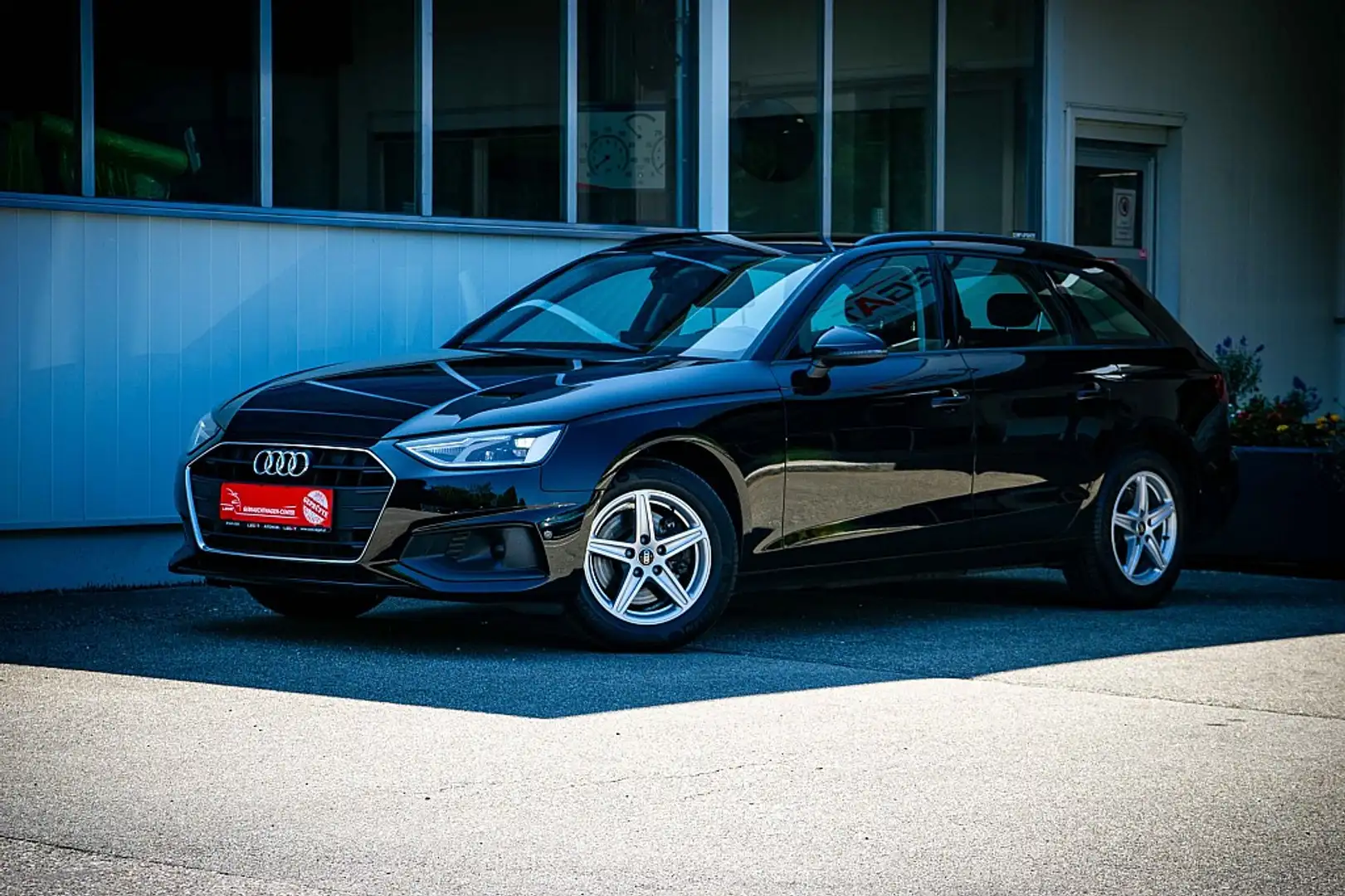 Audi A4 Avant 35 TDI S-tronic *KAMERA*LED* Schwarz - 2