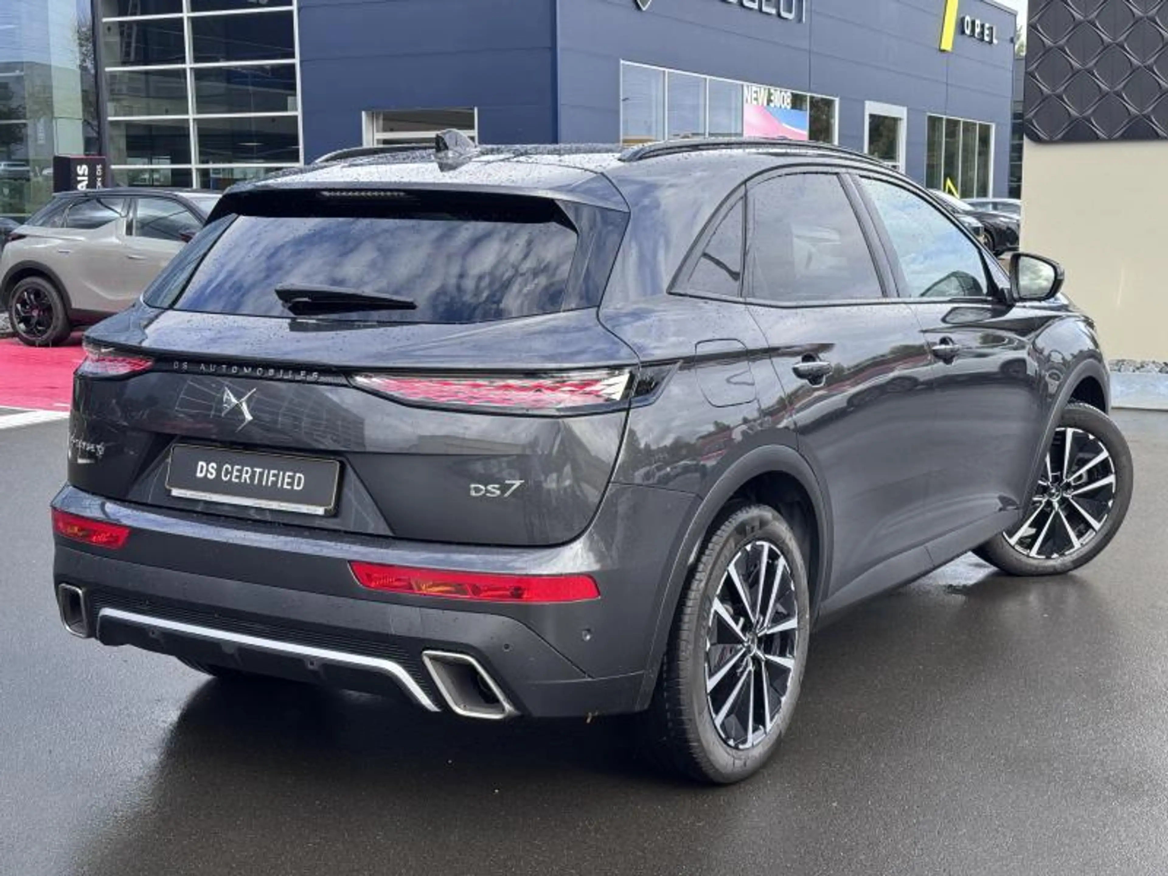 DS Automobiles DS 7 Crossback 7 E-Tense RIVOLI 300 — photo 4