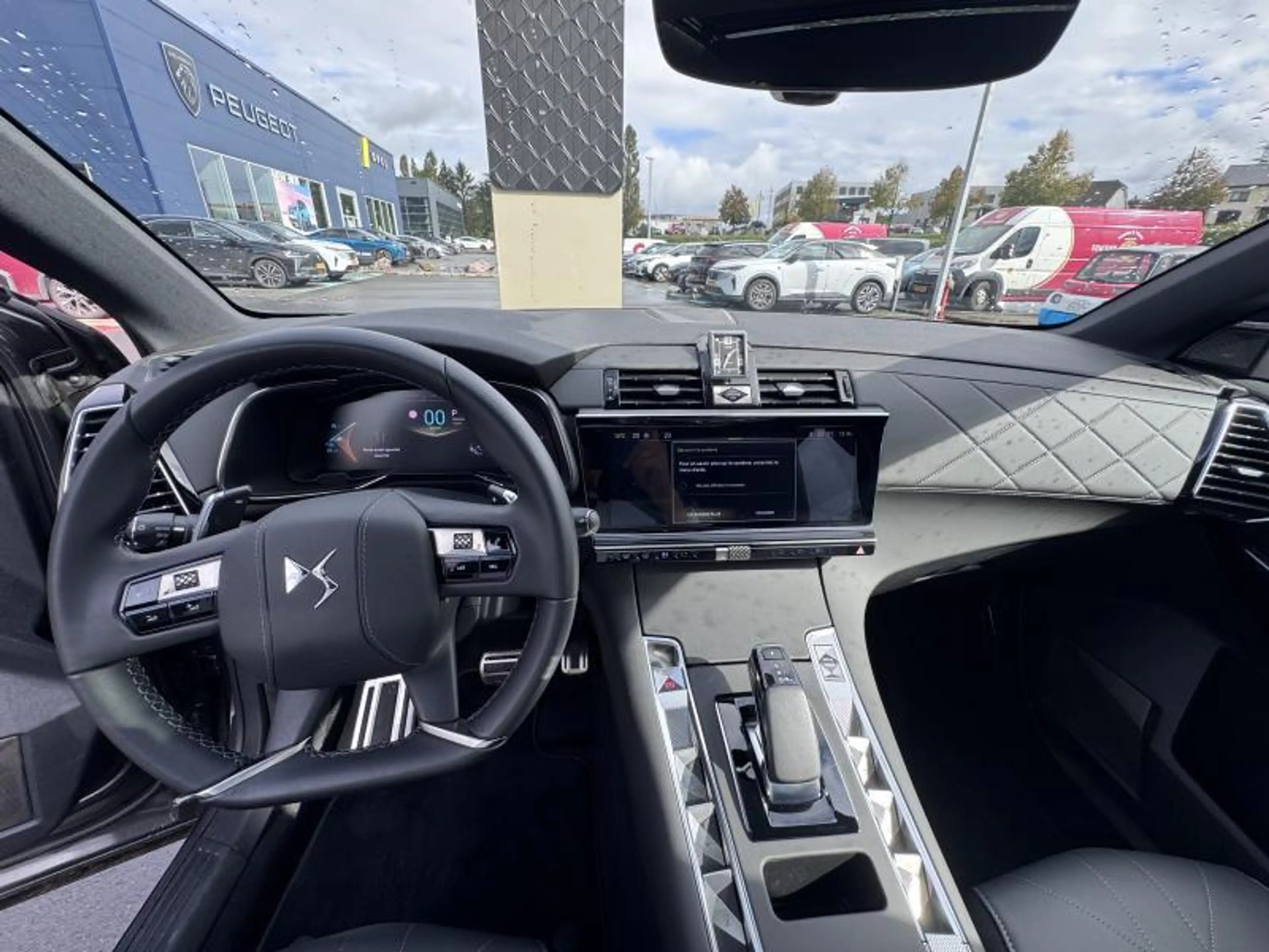 DS Automobiles DS 7 Crossback 7 E-Tense RIVOLI 300 — photo 14