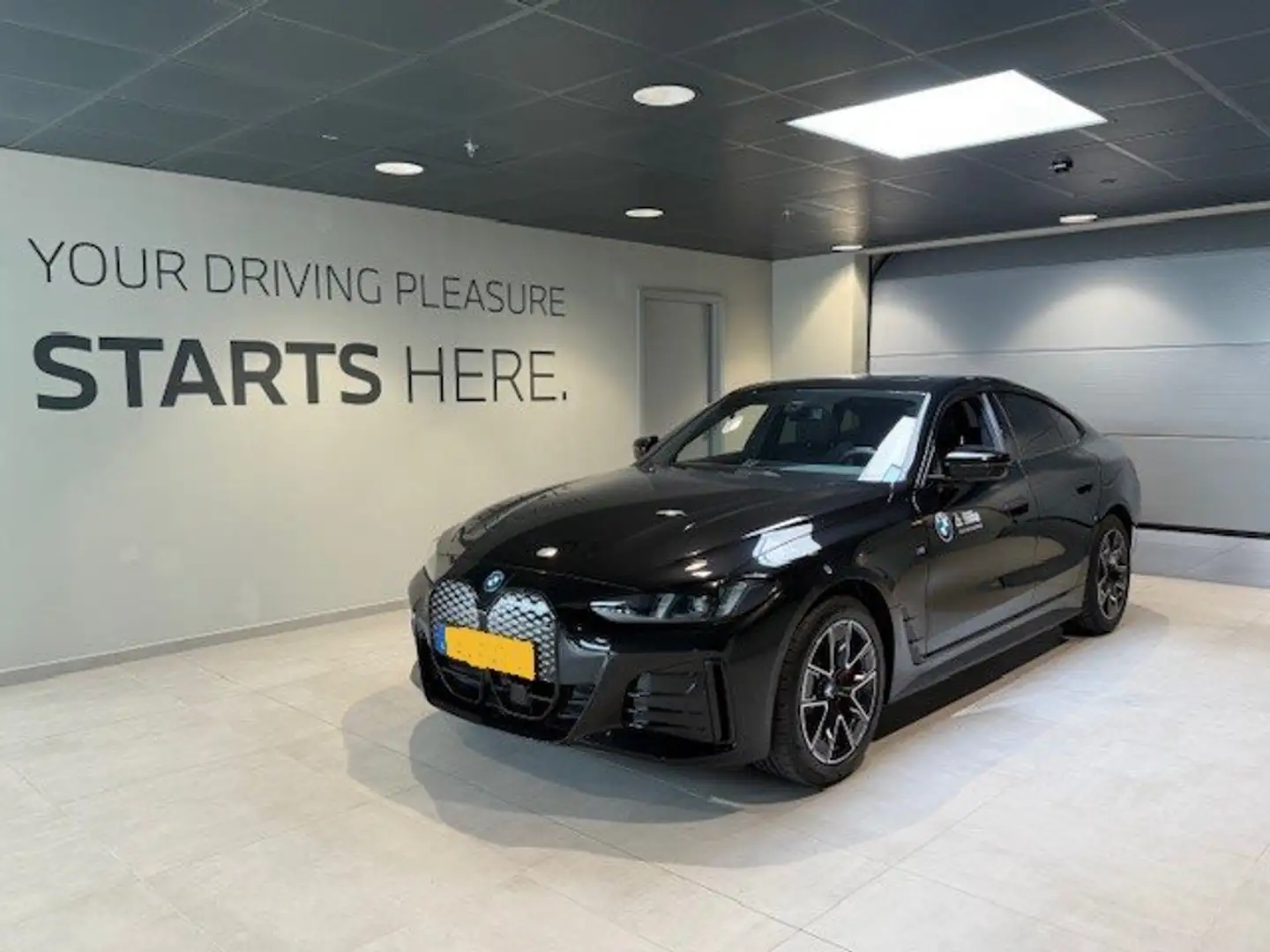 BMW i4 i4 eDrive35 Gran Coupe M Sport Noir - 1