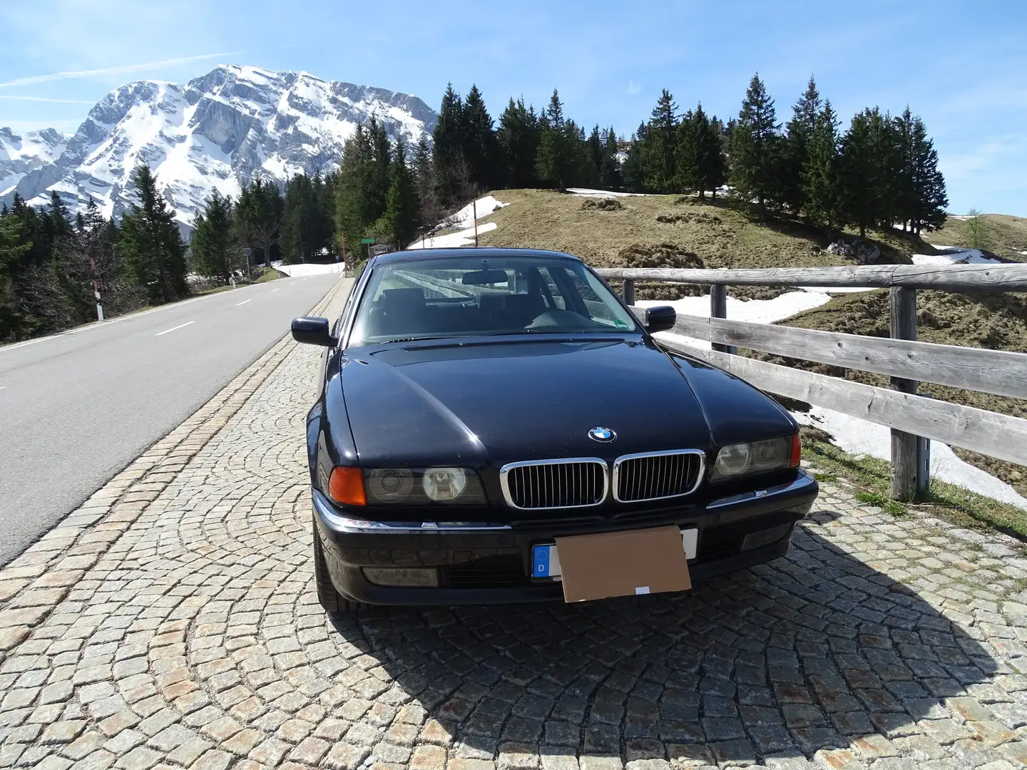 BMW 750 750i, V12, E38, Sammlerfahrzeug Schwarz - 2