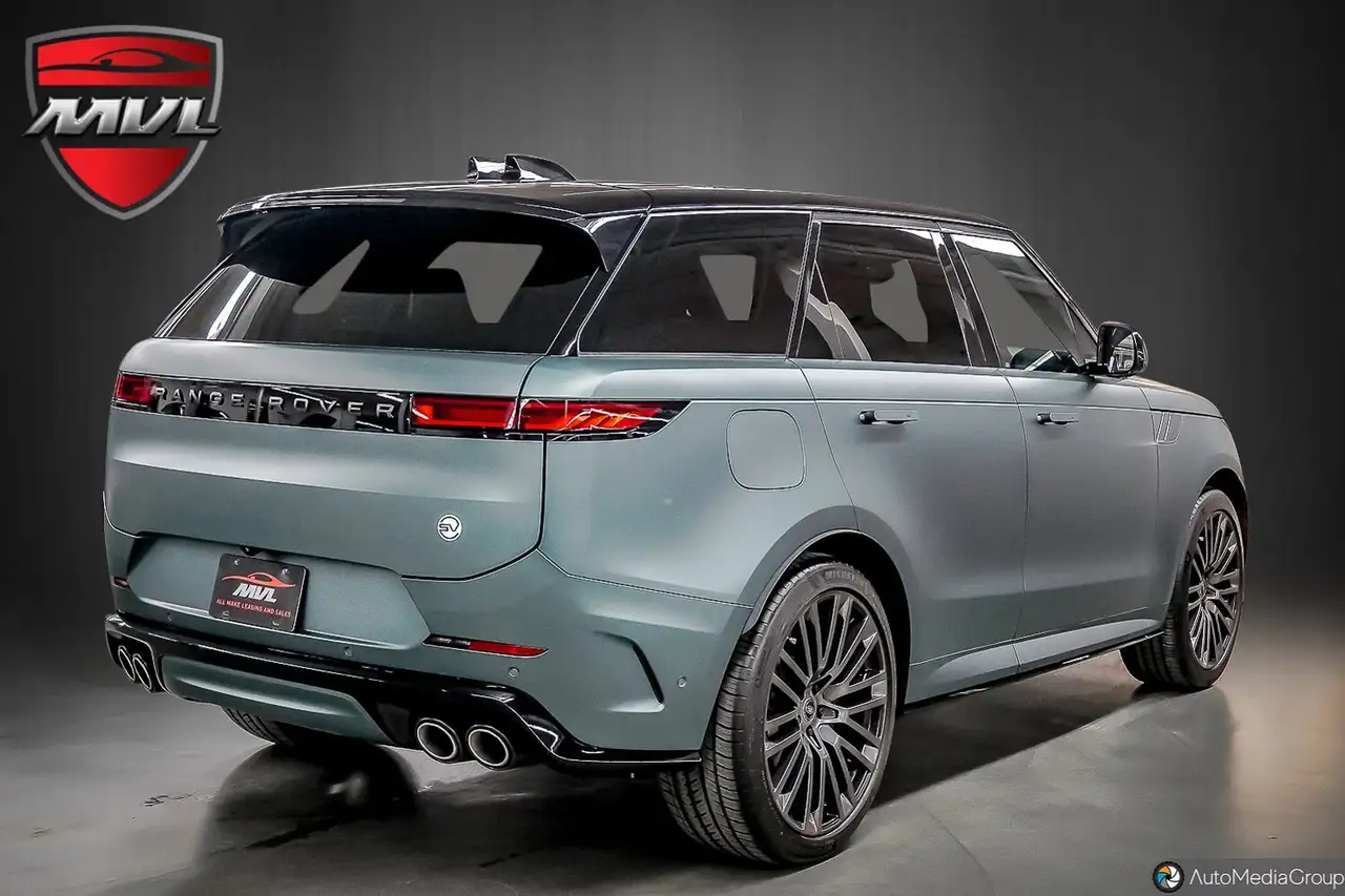 Land Rover Range Rover Sport снимка Land Rover Range Rover Sport