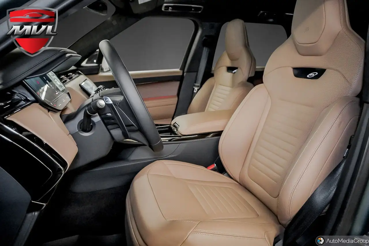 Land Rover Range Rover Sport снимка Land Rover Range Rover Sport