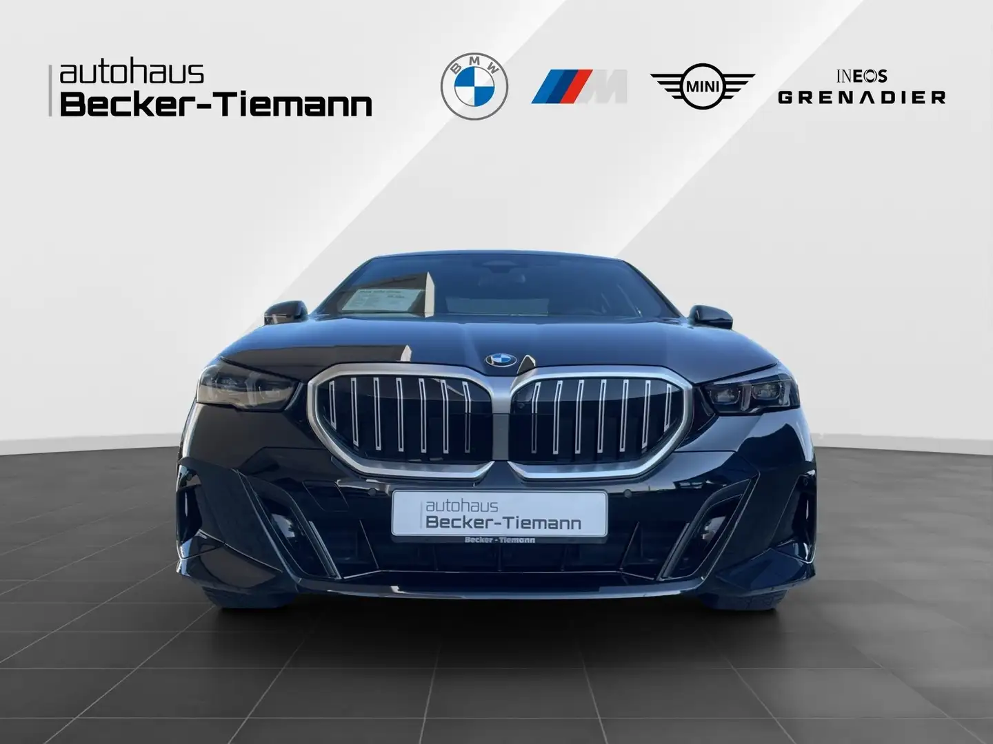 BMW 520 d xDrive M Sport/Driving+/Parking+/Sitzlüftung/HK- Schwarz - 2