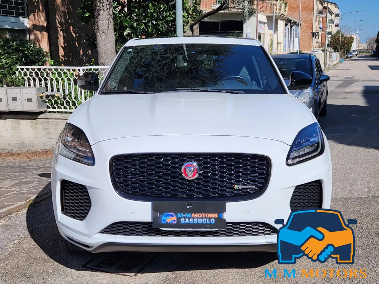Jaguar E-Pace 2.0D 150 CV AWD aut. R-Dynamic S Blanc - 2