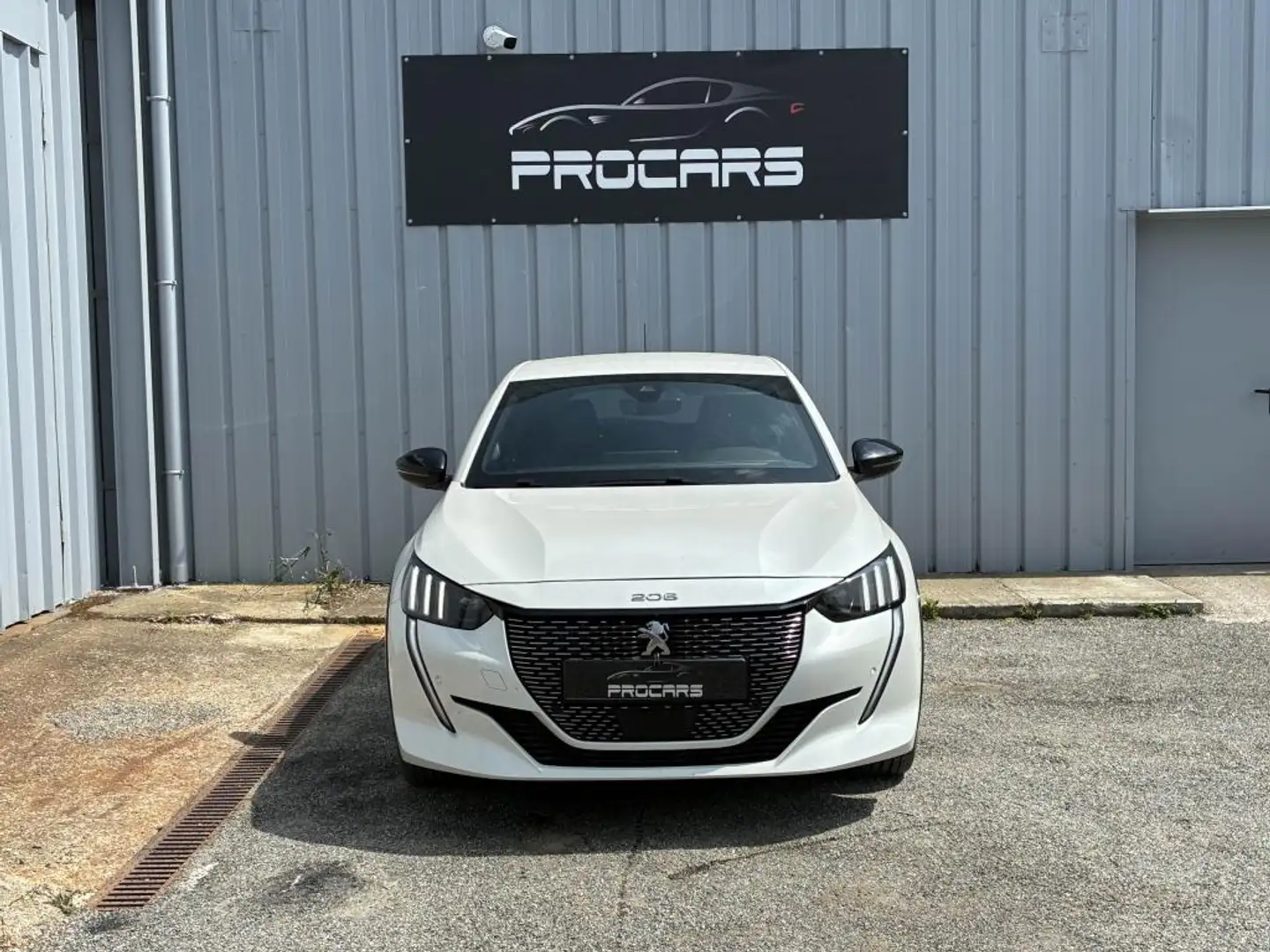 Peugeot 208 1.5 BlueHDi 100 CH GT Blanc - 2