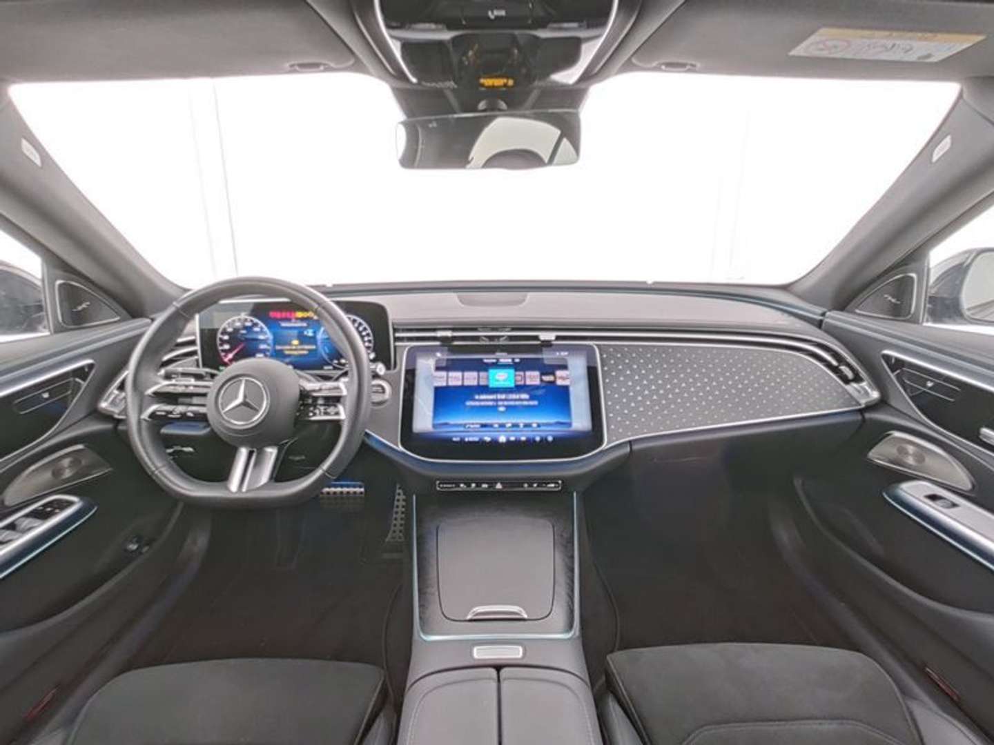 Mercedes Classe E 300 Night Edition -  - Joinsteer - #2