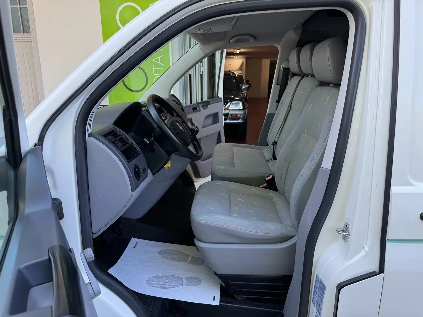 Volkswagen Transporter 1.9 TDI TETTO ALTO CAMPER CARAVAN GARANZIA 24 MESI Bianco - 2