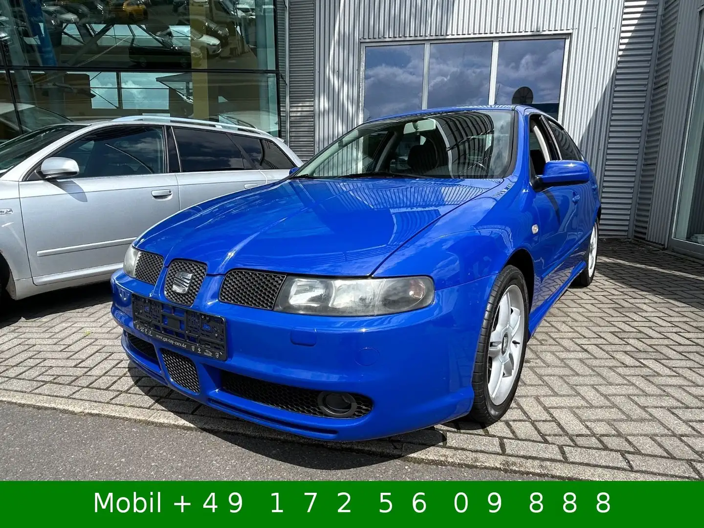SEAT Leon 1,8 20V T Top Sport Klimaautomatik Blau - 2
