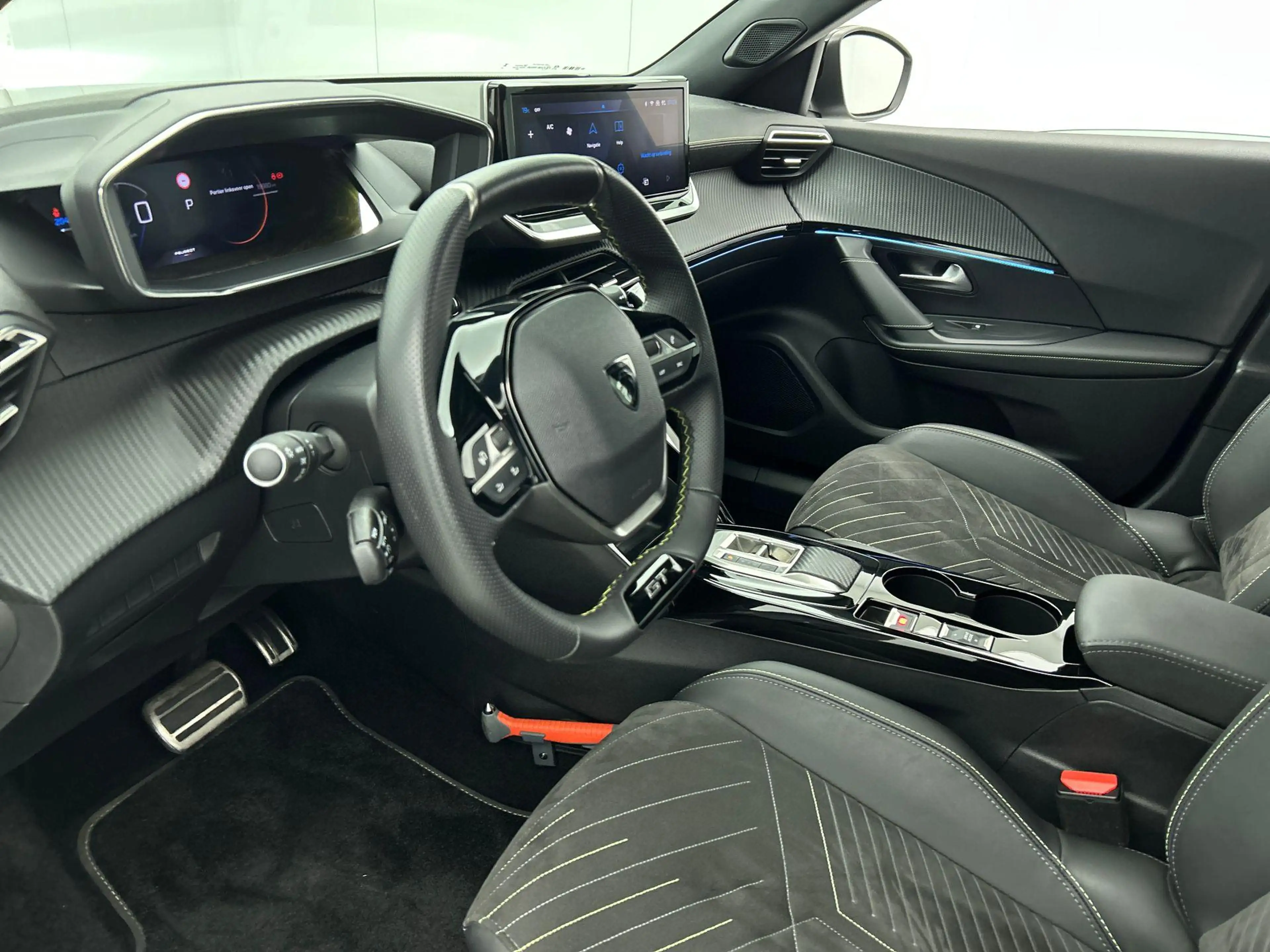 Peugeot e-2008 EV 54 kWh 156pk GT Automaat | 3 Fase | Navigatie | — photo 11