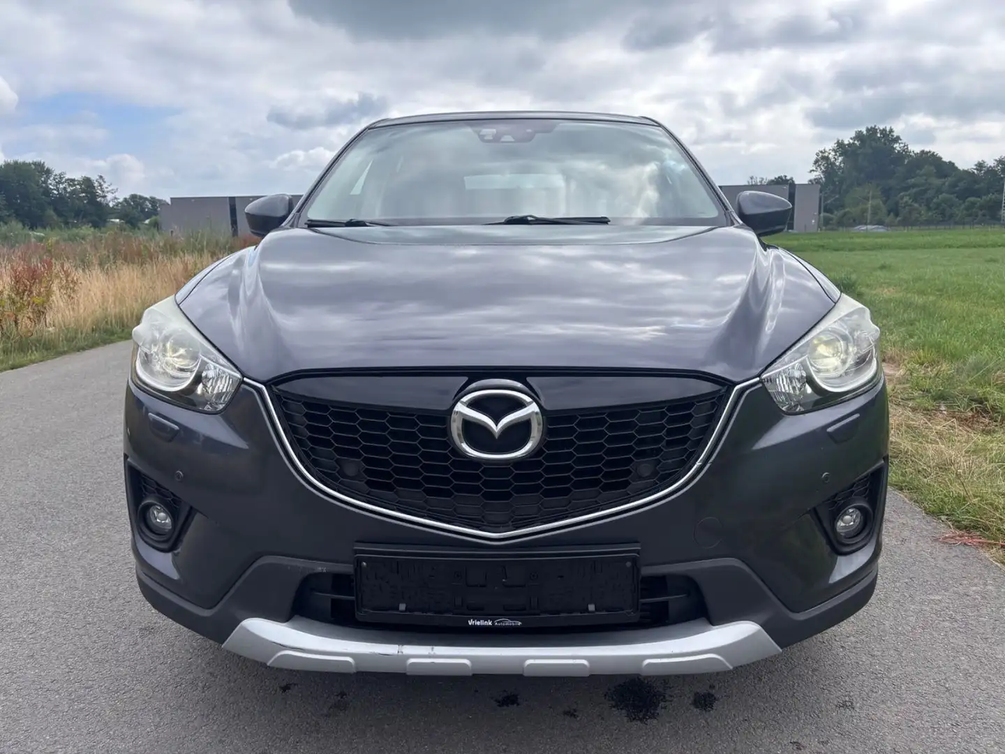 Mazda CX-5 Exclusiv 2,2d aut.Skyactive-Xenon-Lede-Eur6 Gris - 2