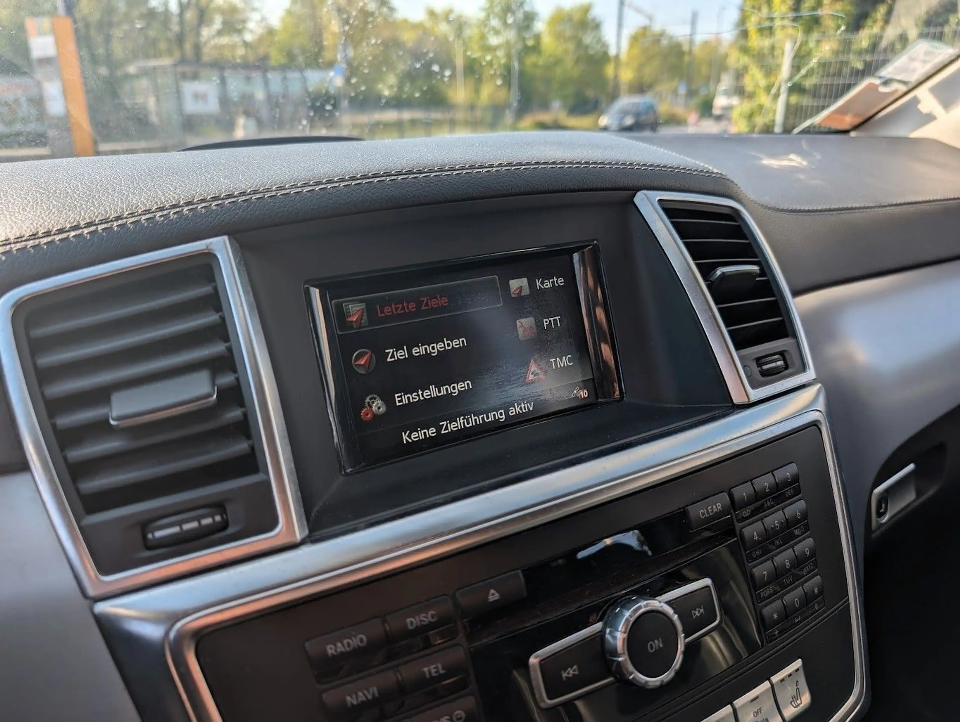 Mercedes-Benz GL 350 CDI 4MATIC PANO. SHZ. NAVI. AIRMATIC — photo 15