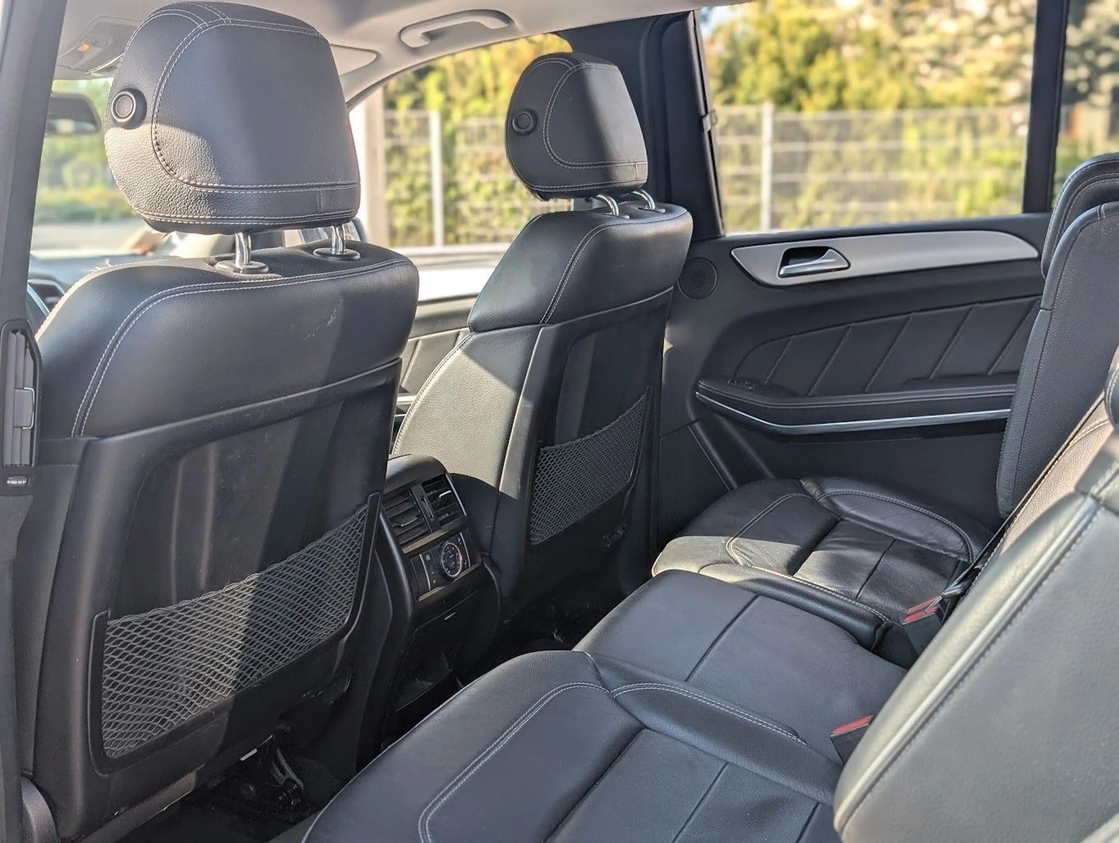 Mercedes-Benz GL 350 CDI 4MATIC PANO. SHZ. NAVI. AIRMATIC — photo 10
