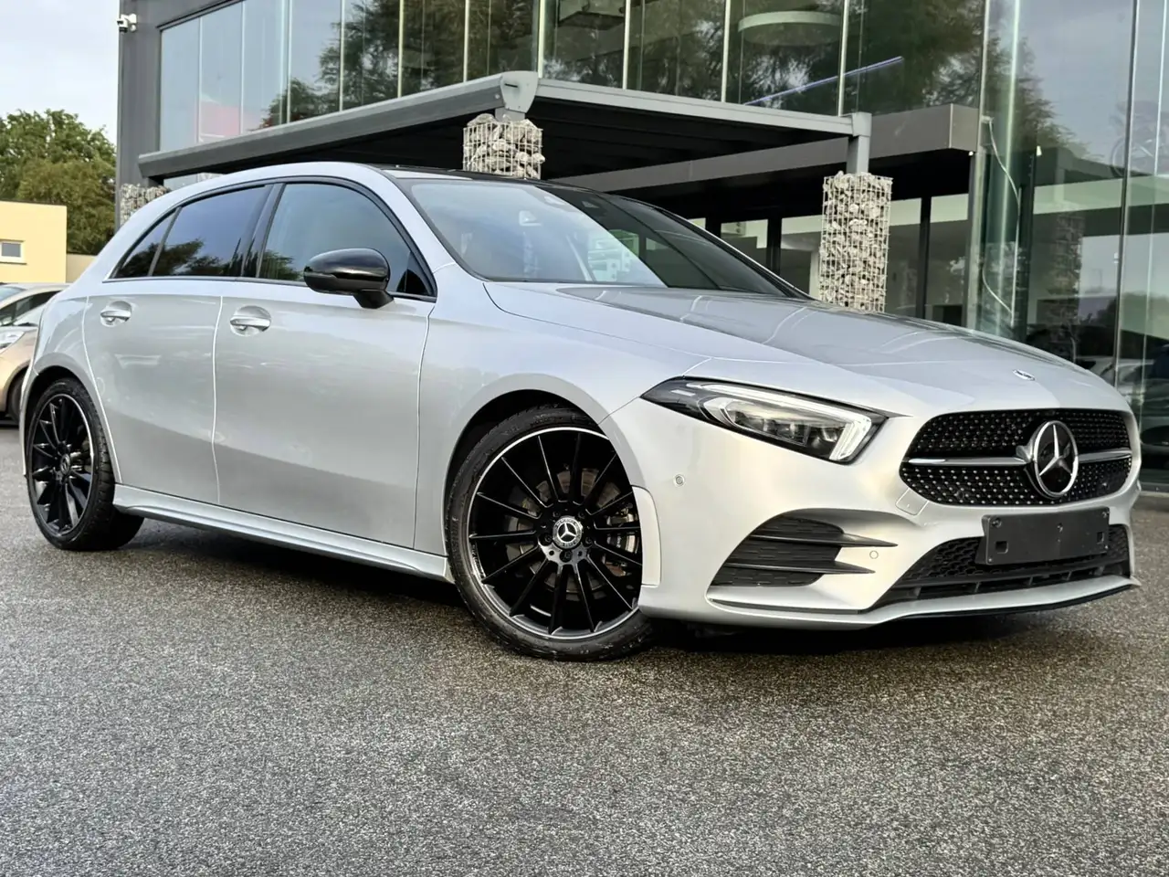 Mercedes-Benz A 200
