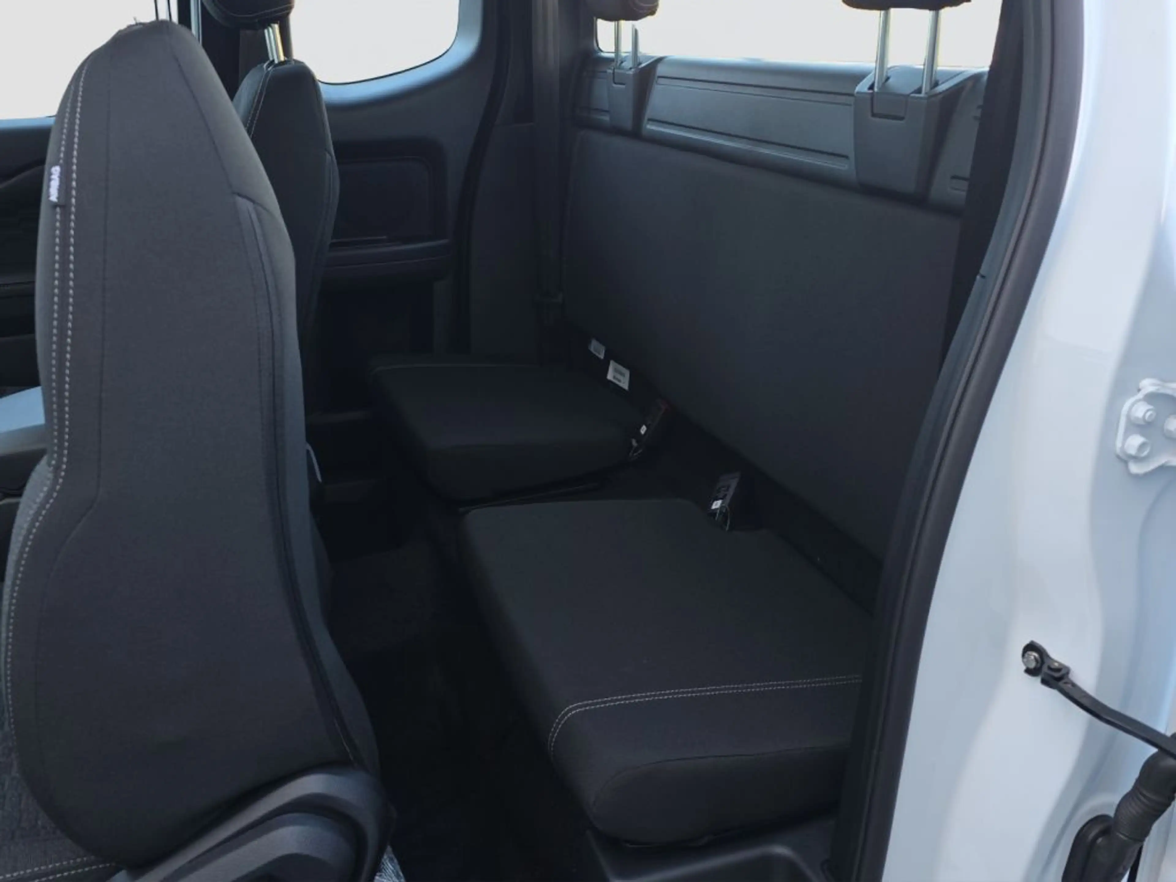 Ford Ranger Extrakabine XLT 3.0D V6 Automatik — photo 11