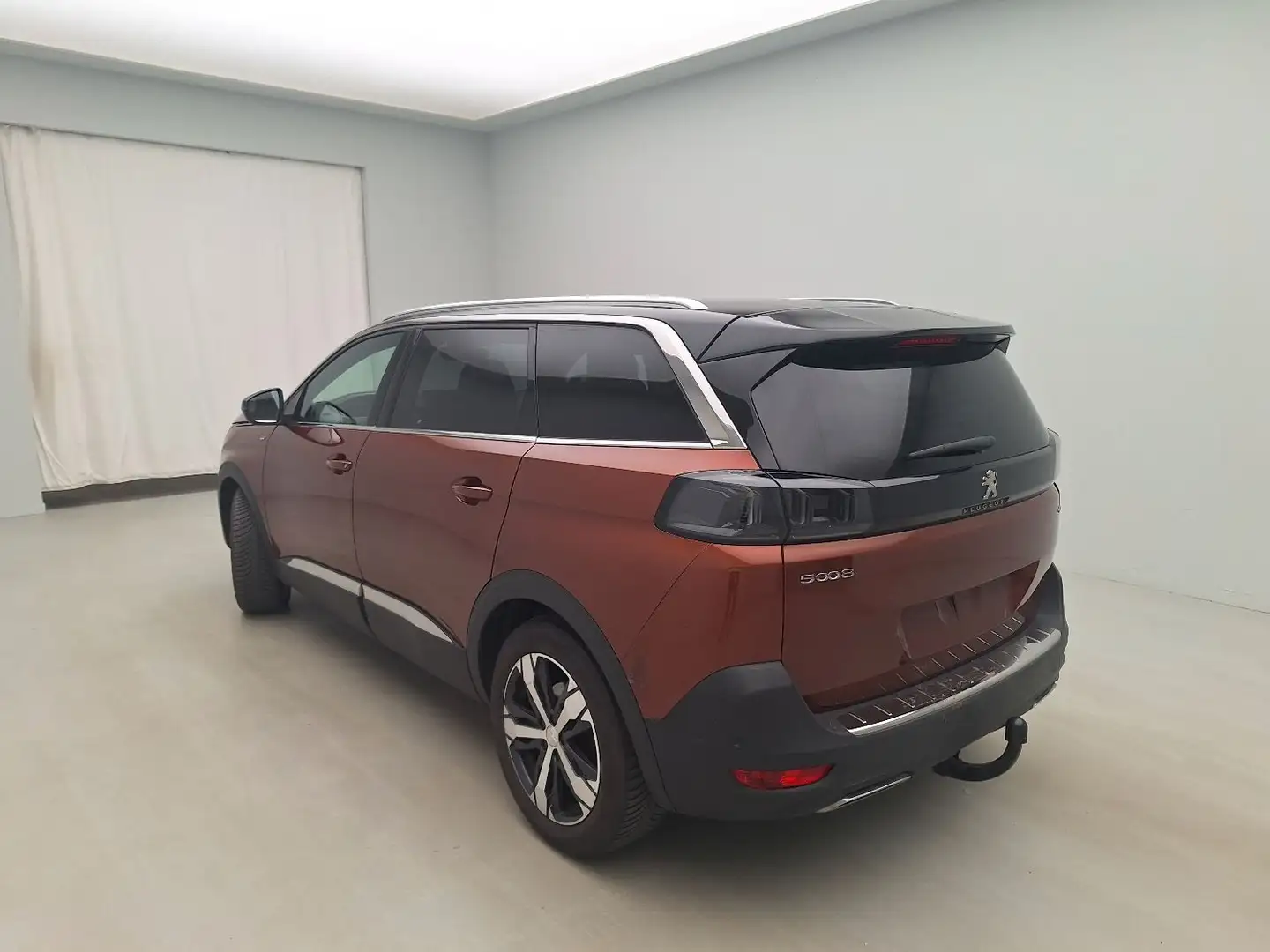 Peugeot 5008 GT 1.5D LED/NAVI/SHZ/LEDER/AHK Brązowy - 2