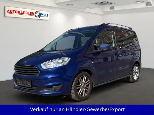Ford Tourneo Courier 1.0 EB AAC SHZ PDC AHK