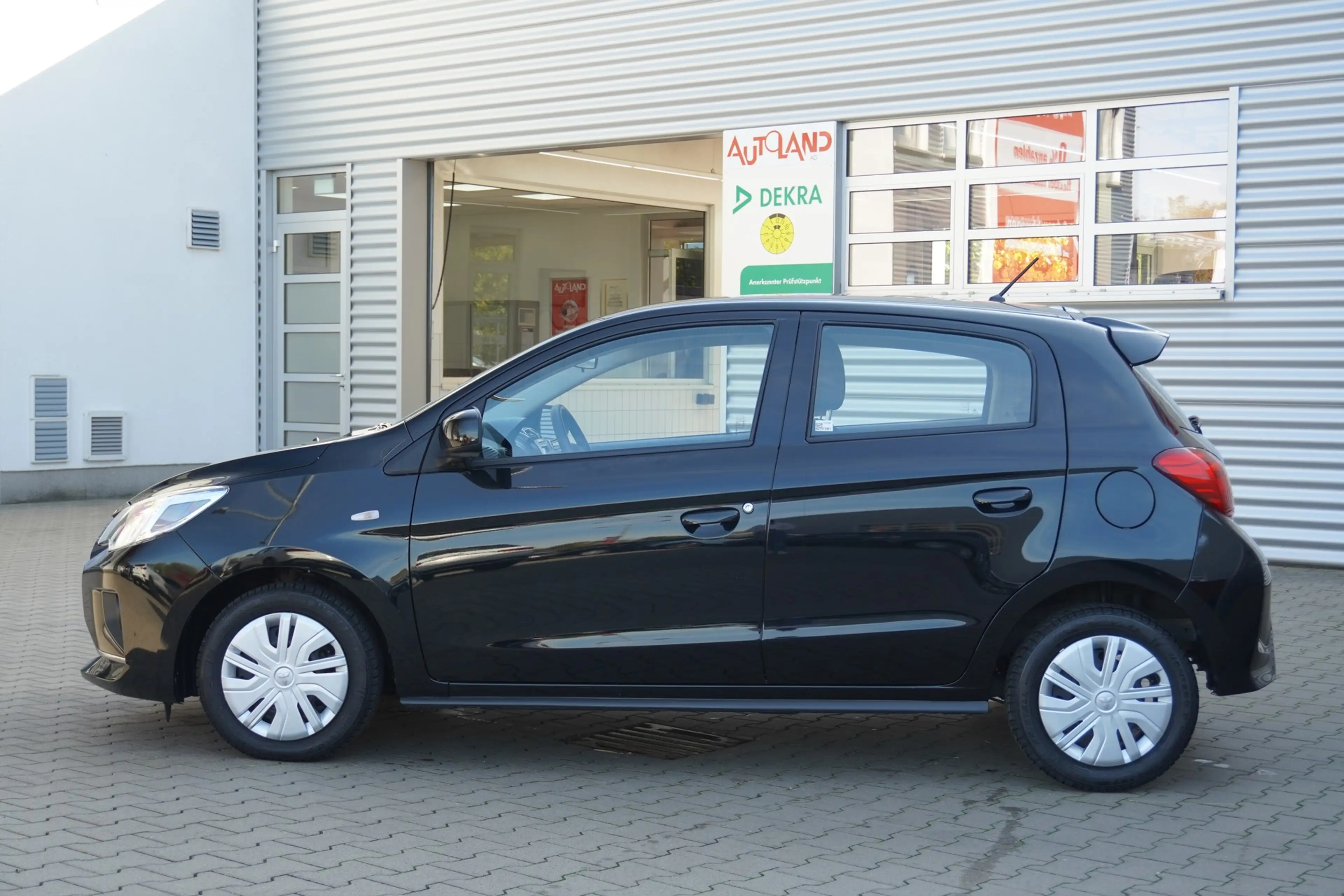 Mitsubishi Space Star 1.2 Select DAB Klima Freisprechanlage — photo 9