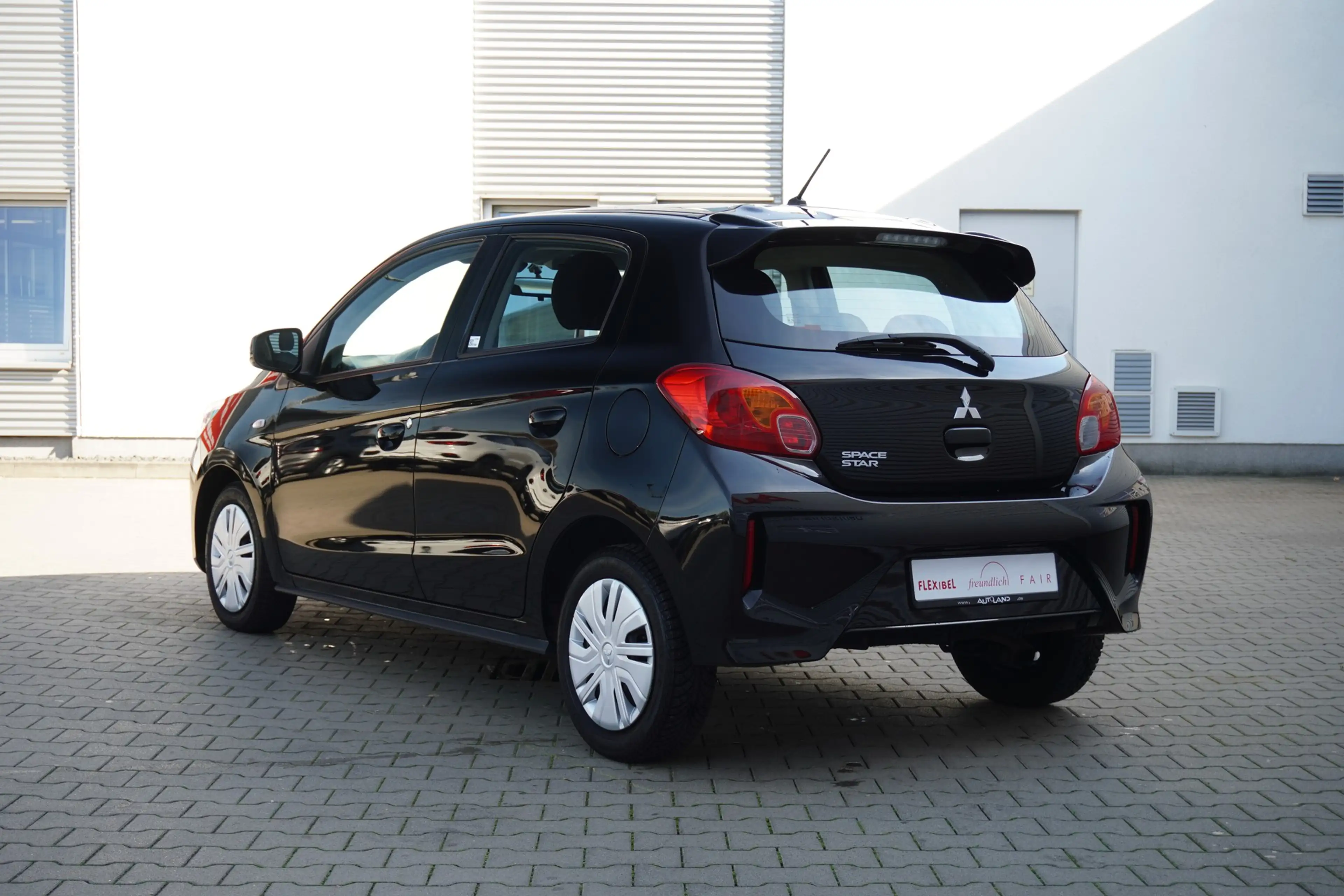 Mitsubishi Space Star 1.2 Select DAB Klima Freisprechanlage — photo 8