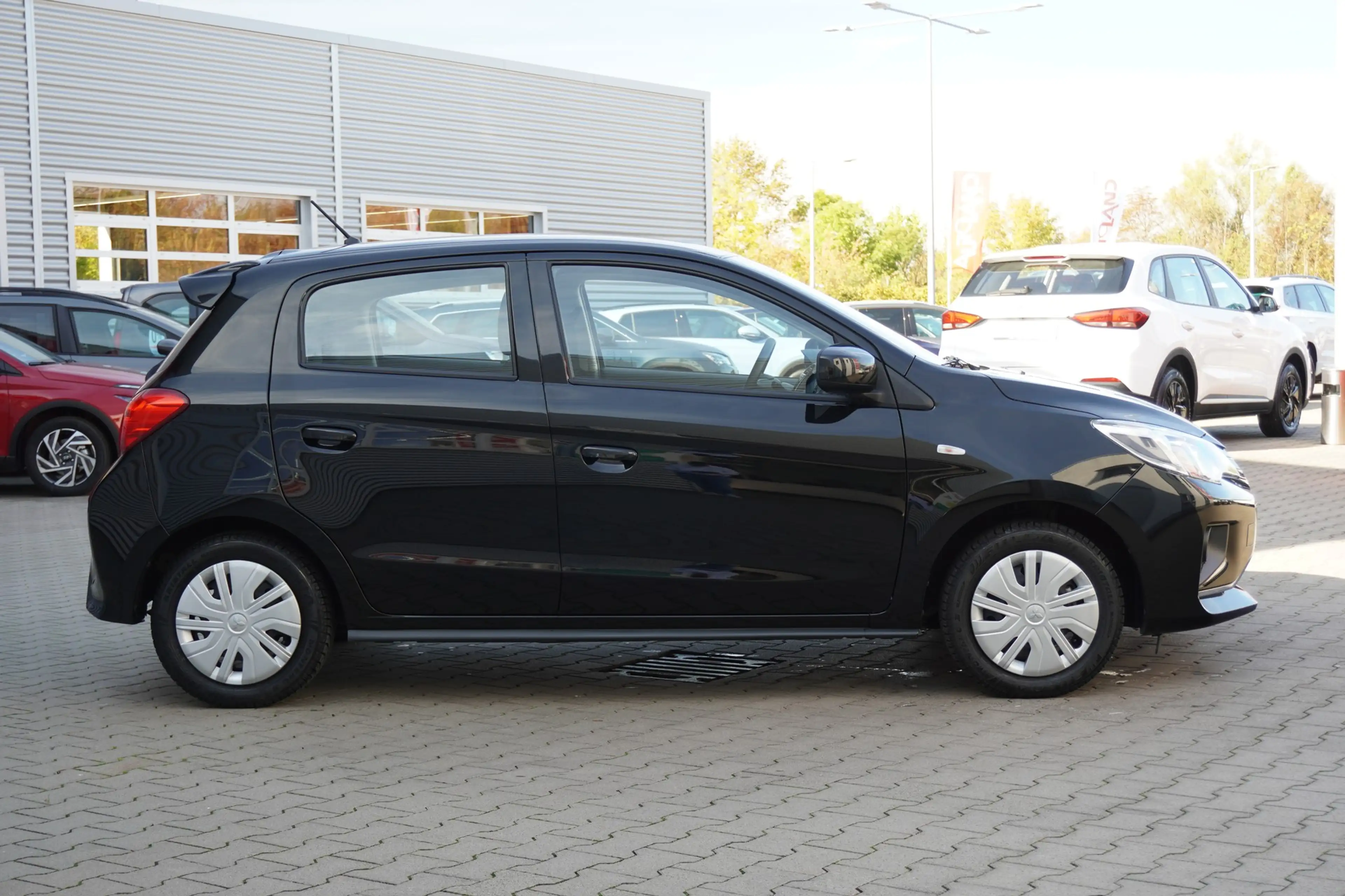 Mitsubishi Space Star 1.2 Select DAB Klima Freisprechanlage — photo 5
