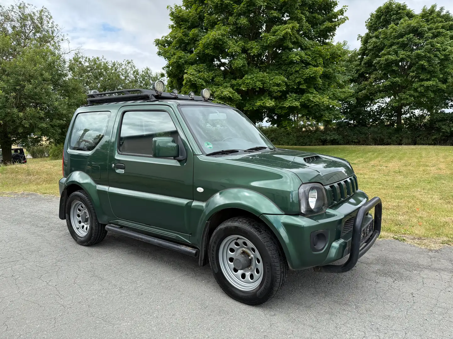 Suzuki Jimny Comfort Ranger Standheizung AHK Klima Verde - 2