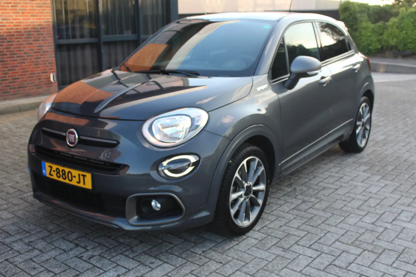 Fiat 500X 1.3 FireFly Turbo 150 Sport Automaat Clima-Cruise- Grijs - 1