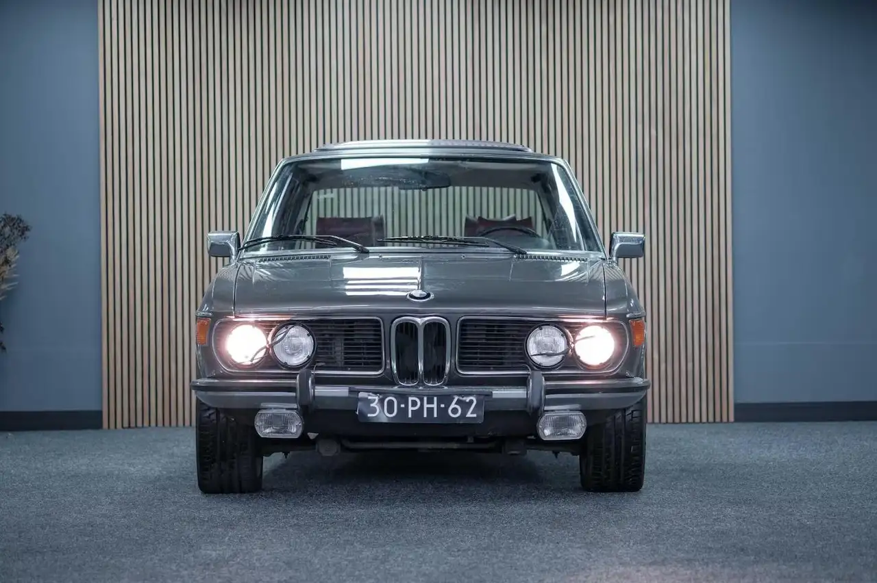 BMW 2.5 / 2.8 / 3.0 3.3 Li | Automatic, foto 2