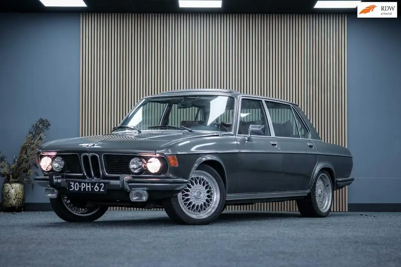 BMW 2.5 / 2.8 / 3.0 3.3 Li | Automatic, foto 1